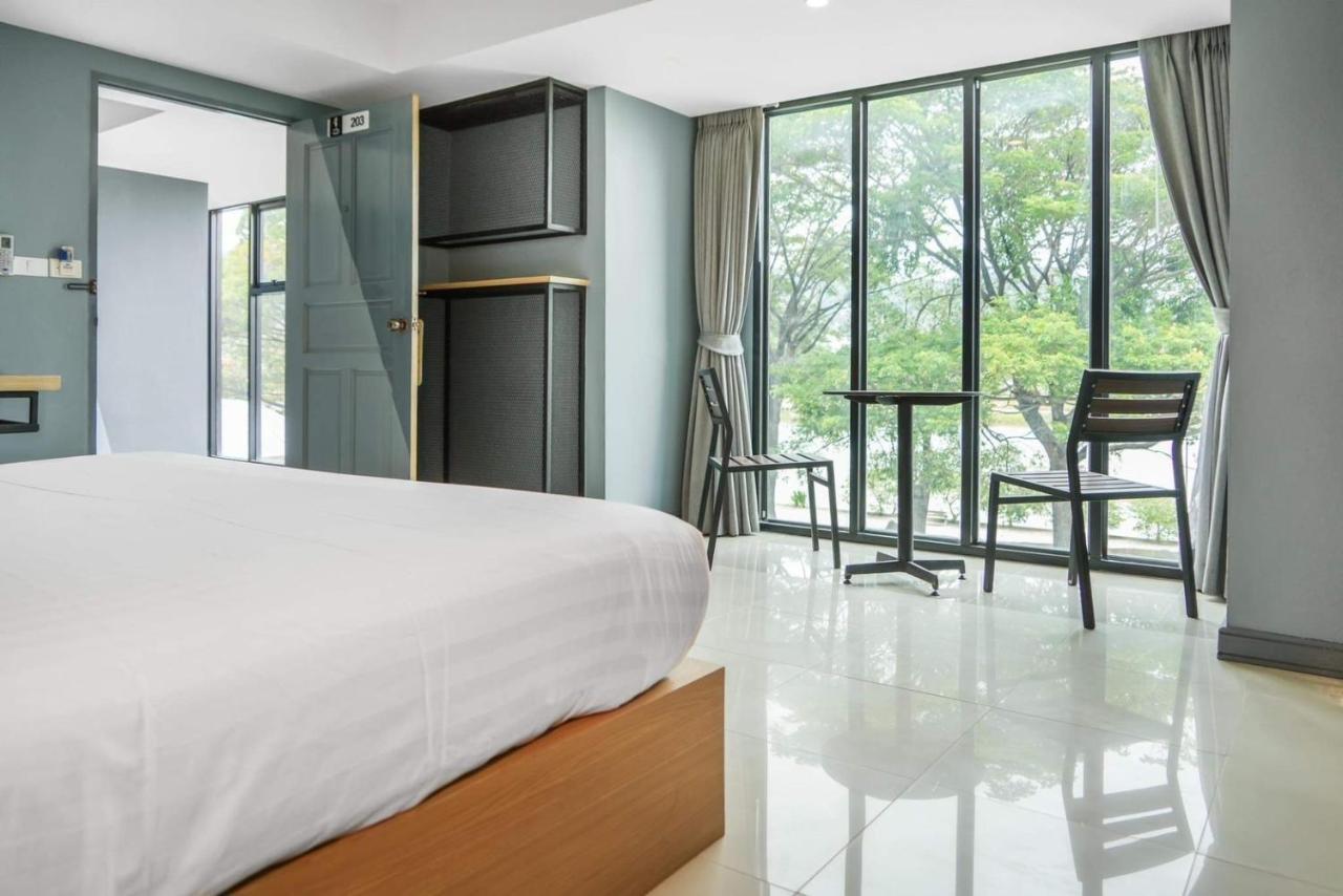 Nora Lakeview Chaweng  Exterior photo
